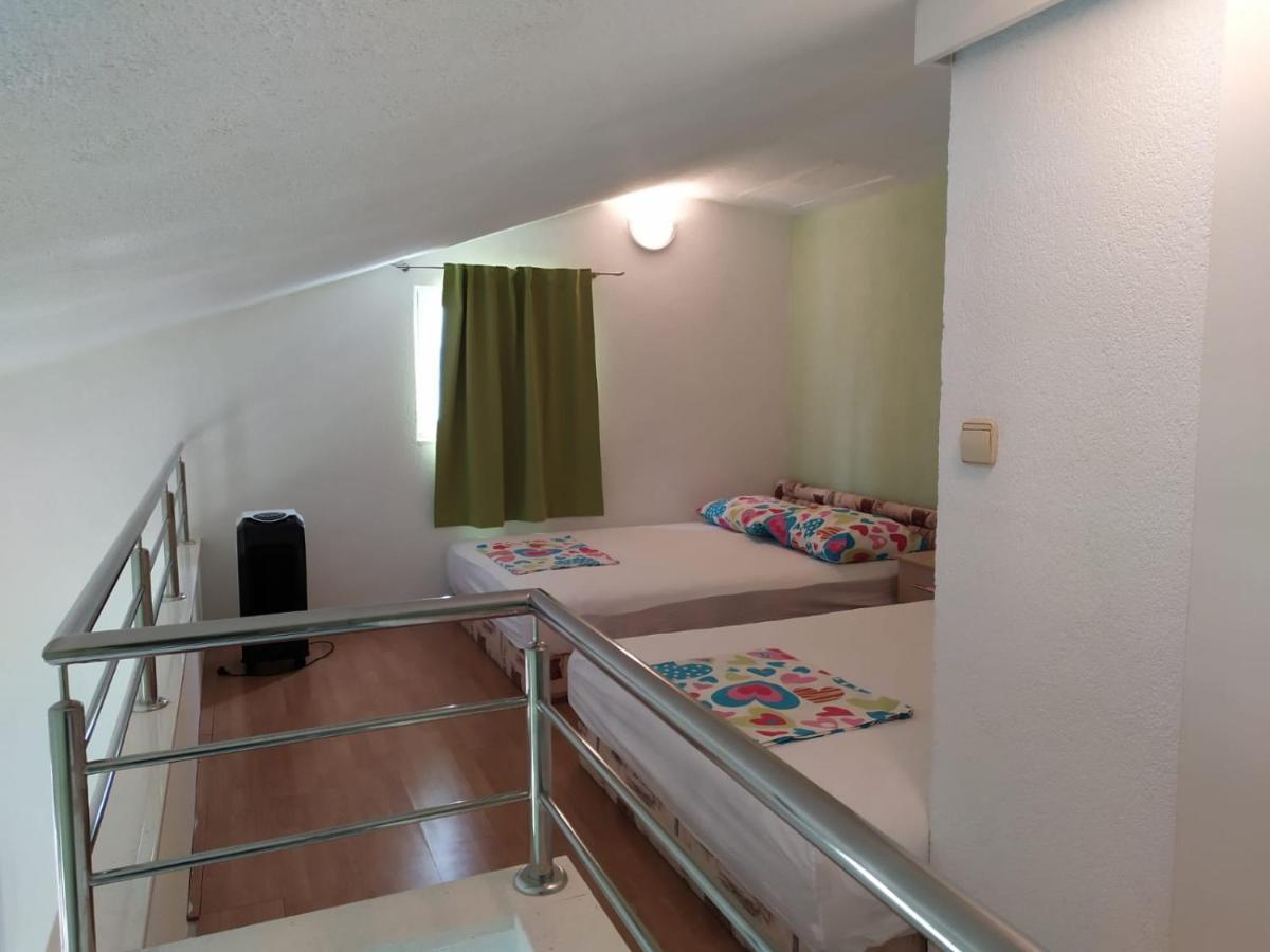 Apartmani Mira Drašnice Exteriér fotografie